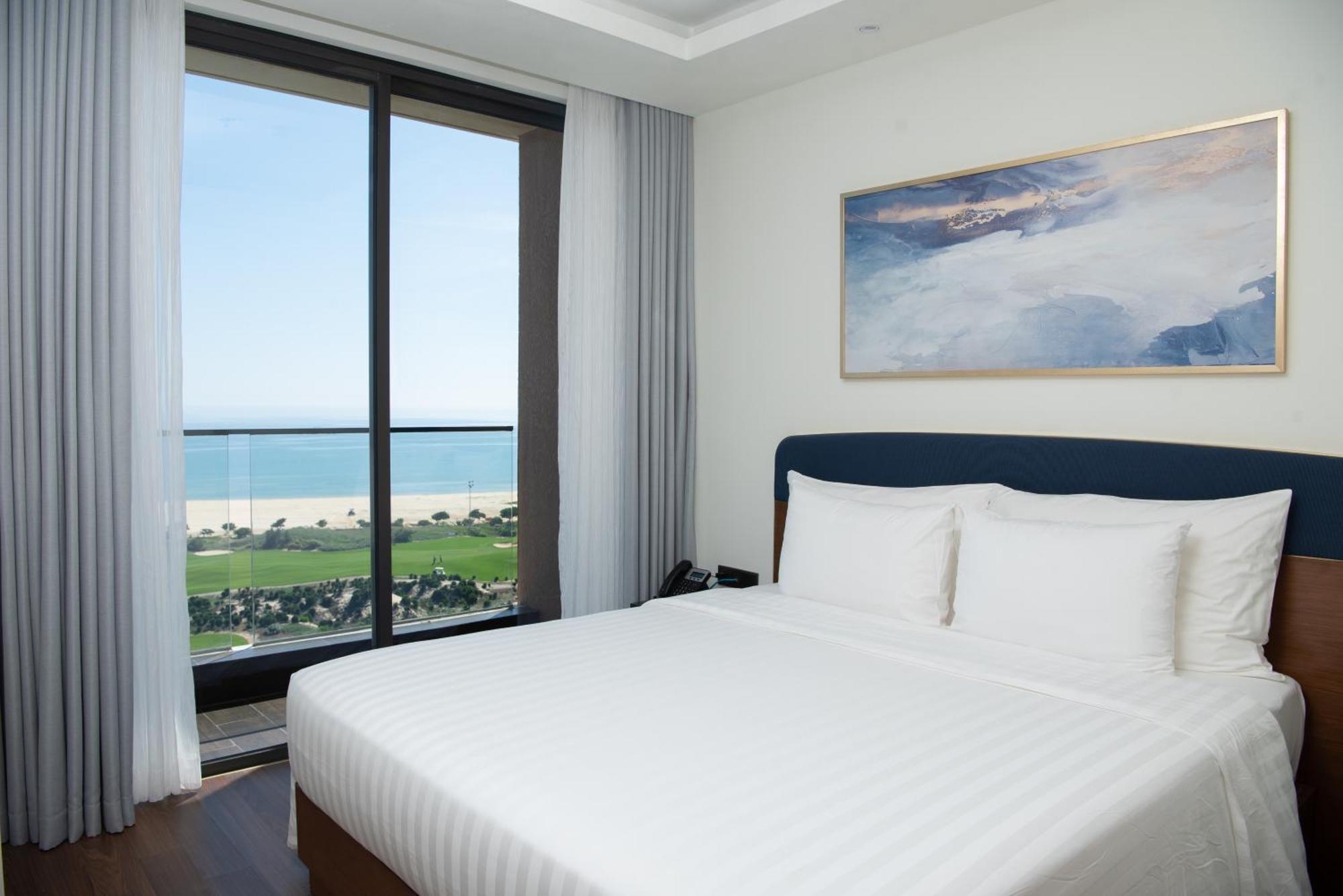 Flc Grand Hotel Quy Nhon Exterior photo
